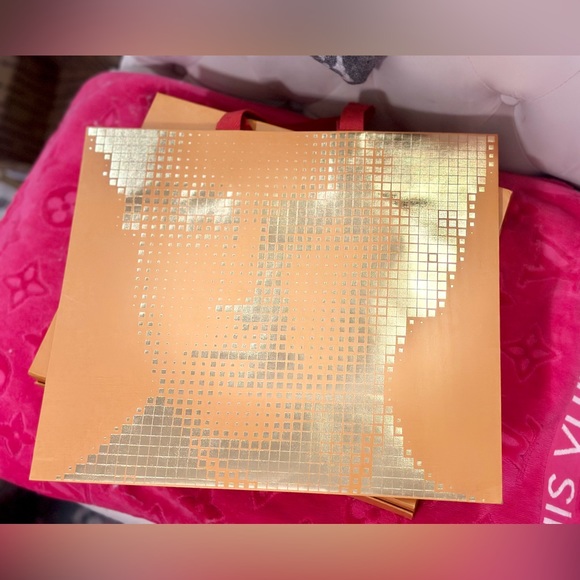 New Large Louis Vuitton Box and Bag - Picture 4 of 6